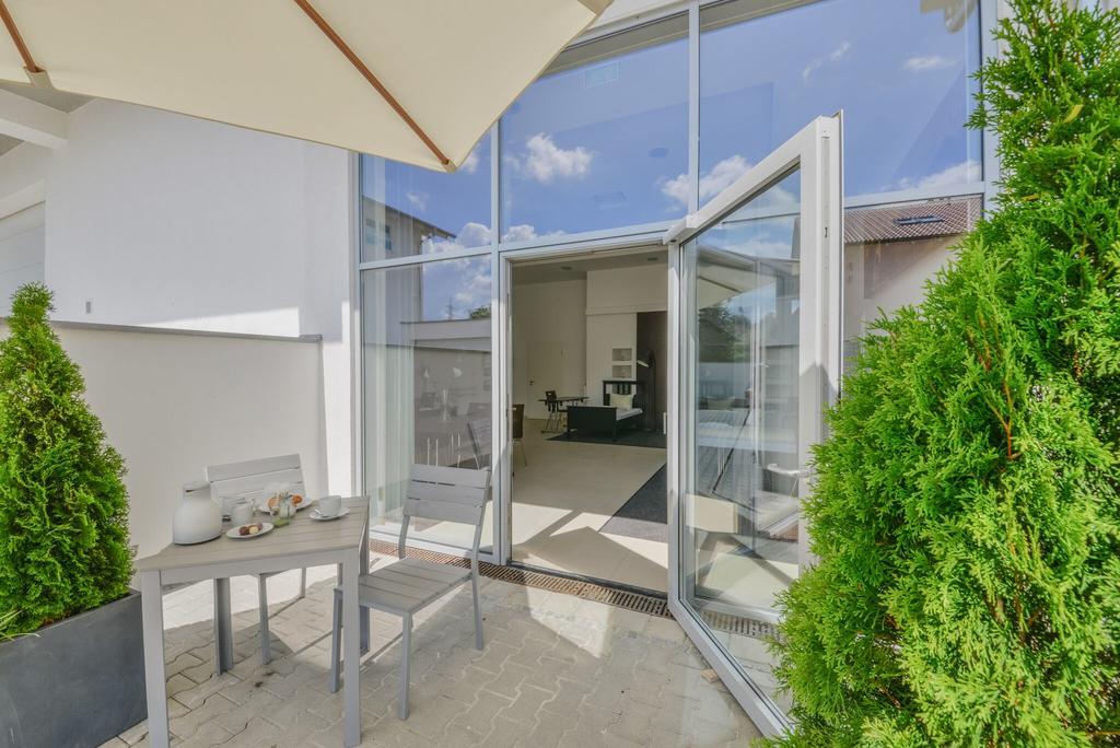 Pension Wess Neufinsing Exterior photo